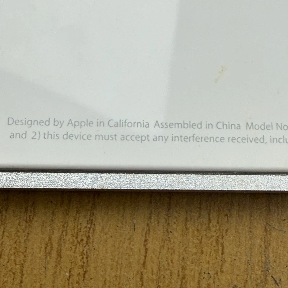 Apple Wireless Keyboard Silver White‎ Bluetooth Model A1314 Mac iPad parts